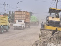 Perbaikan Jalan Mojotengah Gresik Bikin Macet Parah hingga 6,5 Km