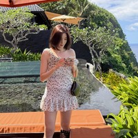 Cantiknya Kwon Eunbi Kena Angin Bali, Pamer View dari Hotel Resort Mewah