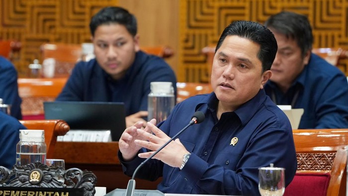 Menpora Erick Thohir mengimbau federasi cabang olahraga segera beradaptasi mengingat sejumlah cabang dan nomor andalan tak dipertandingkan di Asian Games 2026.