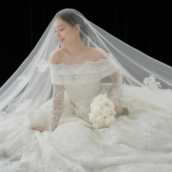 Moon Chae Won Rilis Foto Jelang Pernikahan