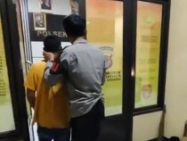 Viral Pria Bercelurit Ngamuk di Tenda Hajatan Warga Bandung