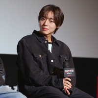 Aktor spesialis webtoon, Park Ji Hoon sudah disibukkan dengan jadwal promosi Superdry sejak awal Agustus. Ia pun bersiap menyapa penggemar Indonesia dalam gelaran fancon di Jakarta pada 29 Agustus. Foto: Instagram @netflixkr
