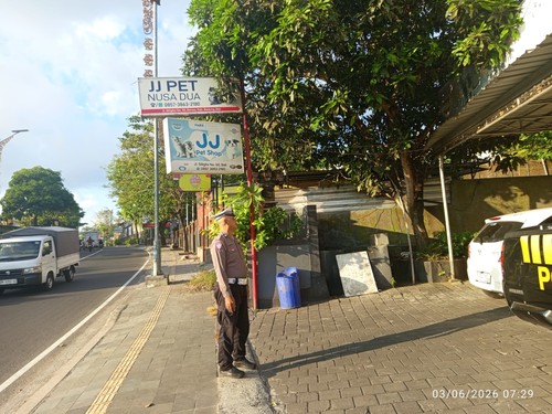 Personel Polsek Kuta Selatan mendatangi lokasi dugaan penipuan di kawasan Jalan Siligita, Benoa, Kuta Selatan, Rabu (3/6/2026). (Dok. Polsek Kuta Selatan)