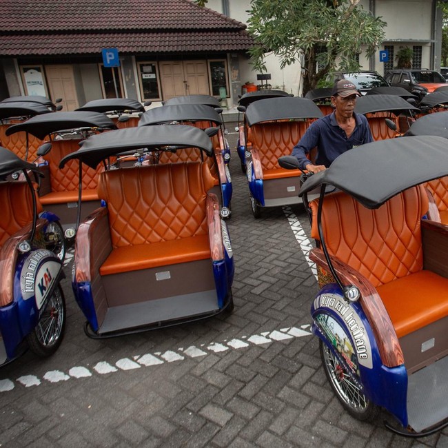 Puluhan Bentor Dimusnahkan, Diganti Becak Listrik