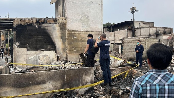 Puslabfor Gelar Olah TKP di Lokasi Kebakaran Kemayoran Jakpus