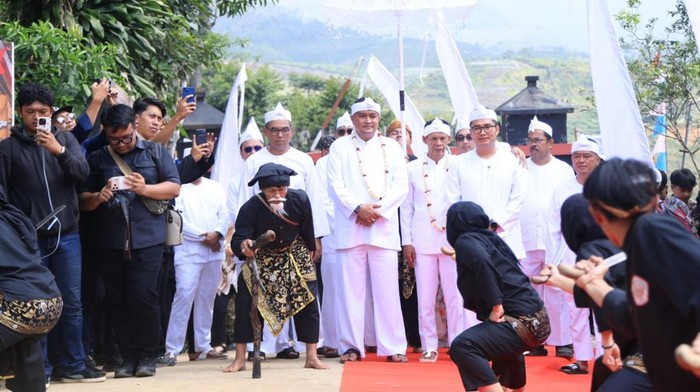 Rapat peringati HUT Kabupaten Bogor di Desa Malasari