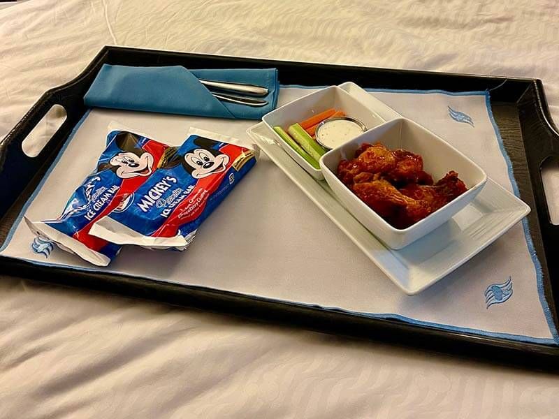 Tak Lagi Gratis, Pesan Makanan di Kapal Pesiar Disney Ada Biaya Tambahan!