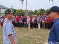 Walkot Agung Apresiasi Kerja Petugas DLHK Pekanbaru, Tapi...