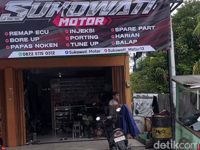 Bengkel terdampak kenaikan harga oli di Kotawaringin Barat.