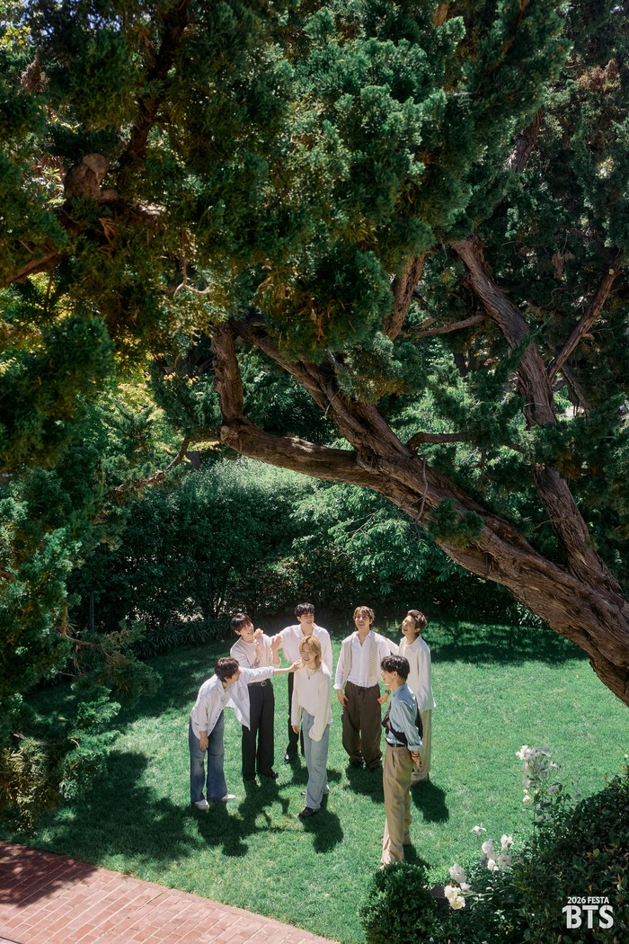 Foto BTS buat BTS Festa 2026.