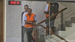 Ditahan KPK, Direktur Imipas Jaya Saputra Tutupi Wajah