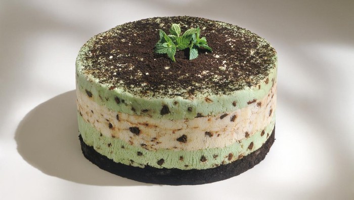 Ice cream cake