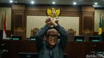 Jelang Sidang Putusan, Immanuel Ebenezer Terima Wayang Bima dari Pendukung