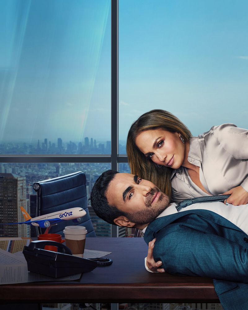 Jennifer Lopez di Film Office Romance.