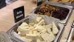 Tak Kalah Enak! Merek Lokal Ini Punya Ragam Jenis Keju Artisan Keren
