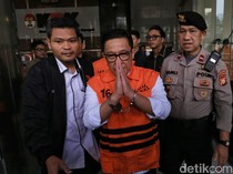 Mantan Plt Dirjen Imigrasi Saffar Godam Ditahan KPK dalam OTT Jakbar