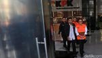 Mantan Plt Dirjen Imigrasi Saffar Godam Ditahan KPK dalam OTT Jakbar