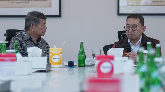 Menteri Kebudayaan RI (Menbud), Fadli Zon menggelar pertemuan bersama Dewan Penyantun Museum dan Cagar Budaya.
