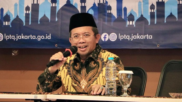 Direktur Pelayanan Haji Luar Negeri Kementerian Agama RI tahun 2025, 
Saat ini menjabat sebagai Direktur Penerangan Agama Islam Kementerian Agama RI