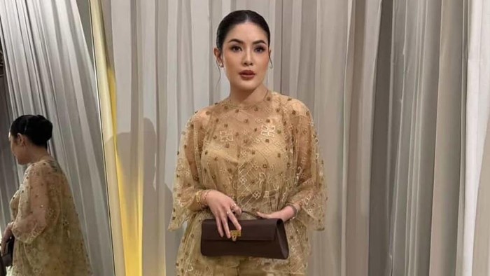 nindy ayunda