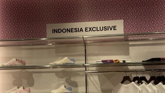Onitsuka Tiger Rilis Sneakers yang Cuma Ada di Indonesia, Bermotif Batik Kawung
