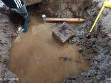 Penampakan Keping Diduga Emas dari Fondasi Candi Losari Magelang