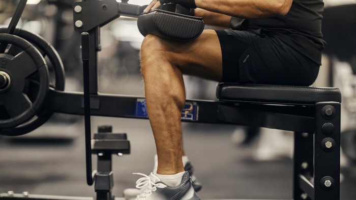 Seated calf raises