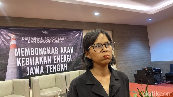 Staf Advokasi dan Kampanye WALHI Jateng, Adetya Pramandira di Candi Indah Convention Semarang, Kecamatan Candisari, Kota Semarang, Kamis (4/6/2026).