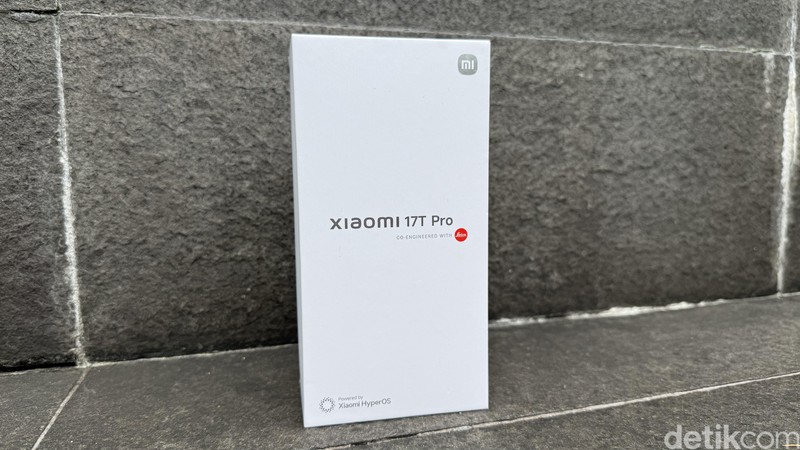 Unboxing Xiaomi 17T Pro
