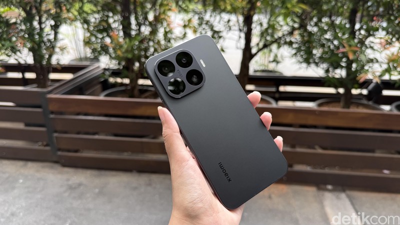 Unboxing Xiaomi 17T Pro