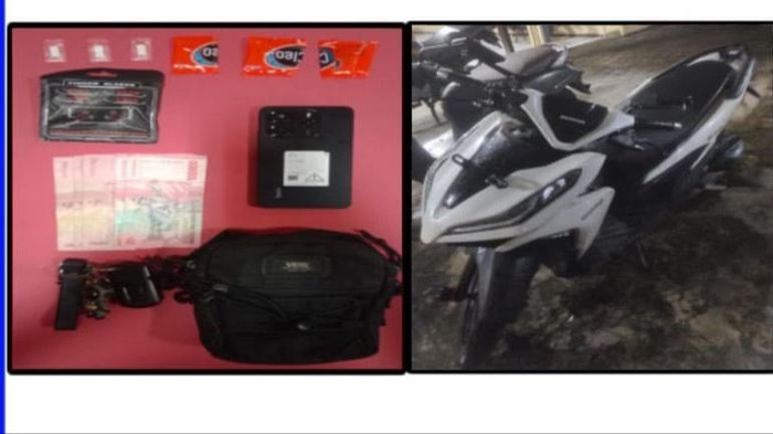 Barang bukti motor dan sabu yang diamankan dari tersangka oleh pihak polisi.