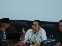 Soroti Harga Sawit, Bupati Merangin Jambi Minta Pabrik Tak Rugikan Petani