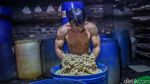 Dolar Tembus Rp18.000, Perajin Tempe Terjepit Kenaikan Biaya Produksi