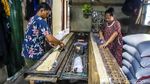 Dolar Tembus Rp18.000, Perajin Tempe Terjepit Kenaikan Biaya Produksi
