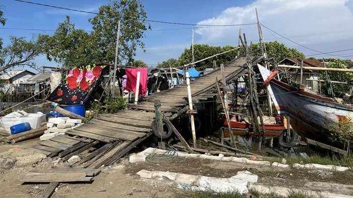 Jembatan Muara Gembong