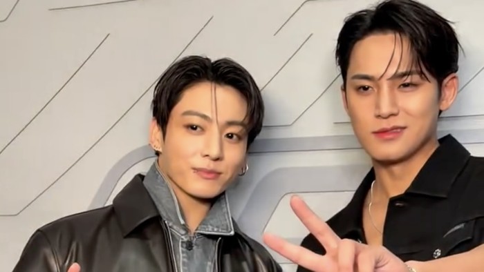 Jungkook BTS dan Mingyu SEVENTEEN di acara peluncuran koleksi CKJK.