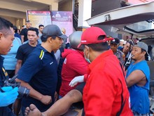 Pengemudi Mobil yang Tergencet Usai Tabrak Pohon Meninggal di RS