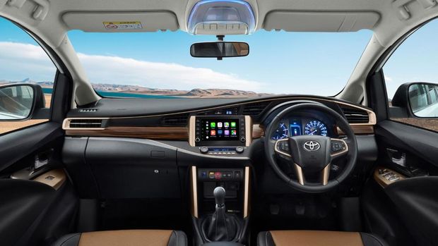 Model terbaru kembaran Toyota Kijang Innova Reborn meluncur di India