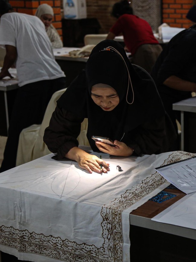 Pelatihan Batik Gratis Dorong Pelestarian dan Kemandirian Ekonomi