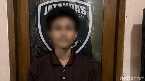 Pemuda asal Dompu ditangkap Satreskrim Polresta Mataram karena pencurian laptop di sebuah kos-kosan di Mataram, NTB, Kamis (4/6/2026).