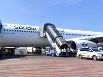 2 Jemaah Haji Wafat Saat Perjalanan ke Tanah Air