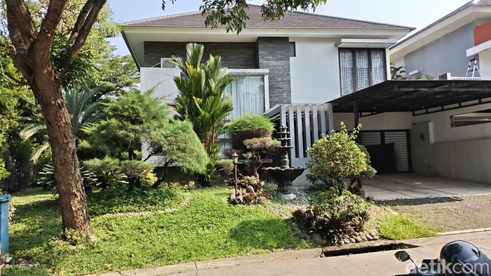 Penampakan rumah mewah yang sempat disewa eks Bos BGN Dadan Hindayana