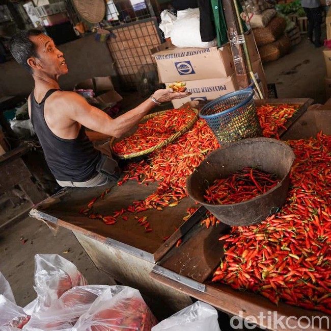 Saat Dolar Menguat, Harga Cabai Ikut Menanjak Tembus Rp84 Ribu per Kg