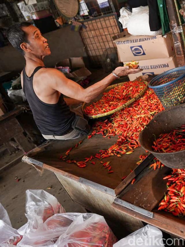 Saat Dolar Menguat, Harga Cabai Ikut Menanjak Tembus Rp84 Ribu per Kg