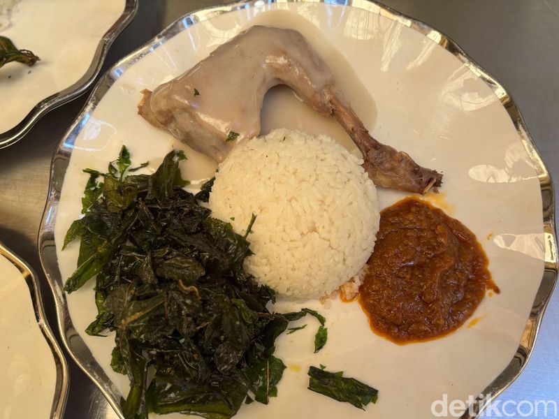 Secte Ayam Pop
