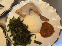 Kulineran ke Blok M Hub? Jangan Lupa Coba Sekte Ayam Pop yang Viral