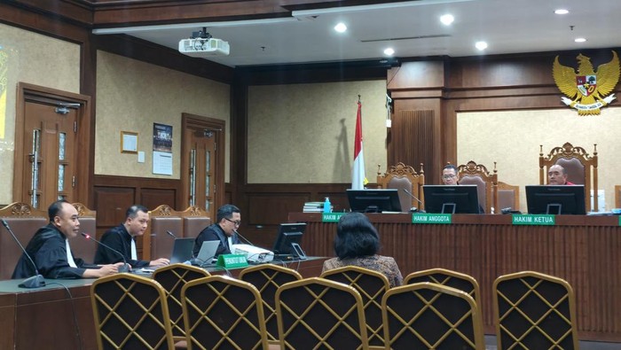 Sidang kasus suap di Ditjen Bea Cukai