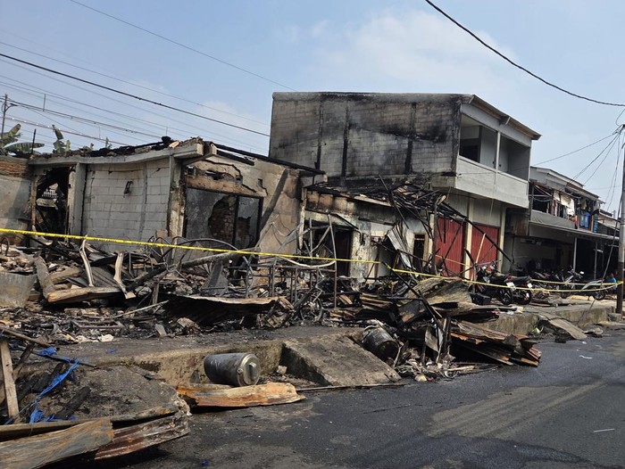 Situasi terkini lokasi kebakaran dekat Stasiun Tanah Abang (Taufiq/detikcom)