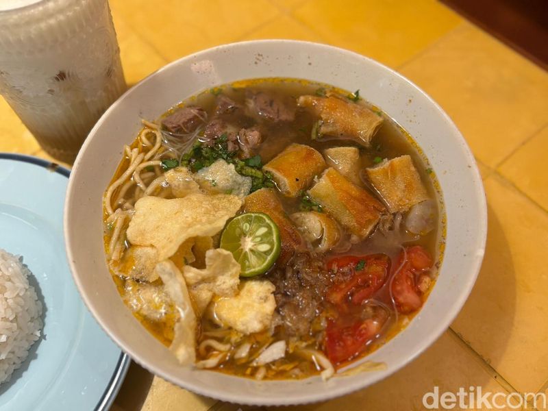 Soto Mie Mama Uch