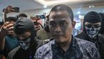 Potret Bripka Dedy Sniper Gang Langgar Digelandang ke Bareskrim